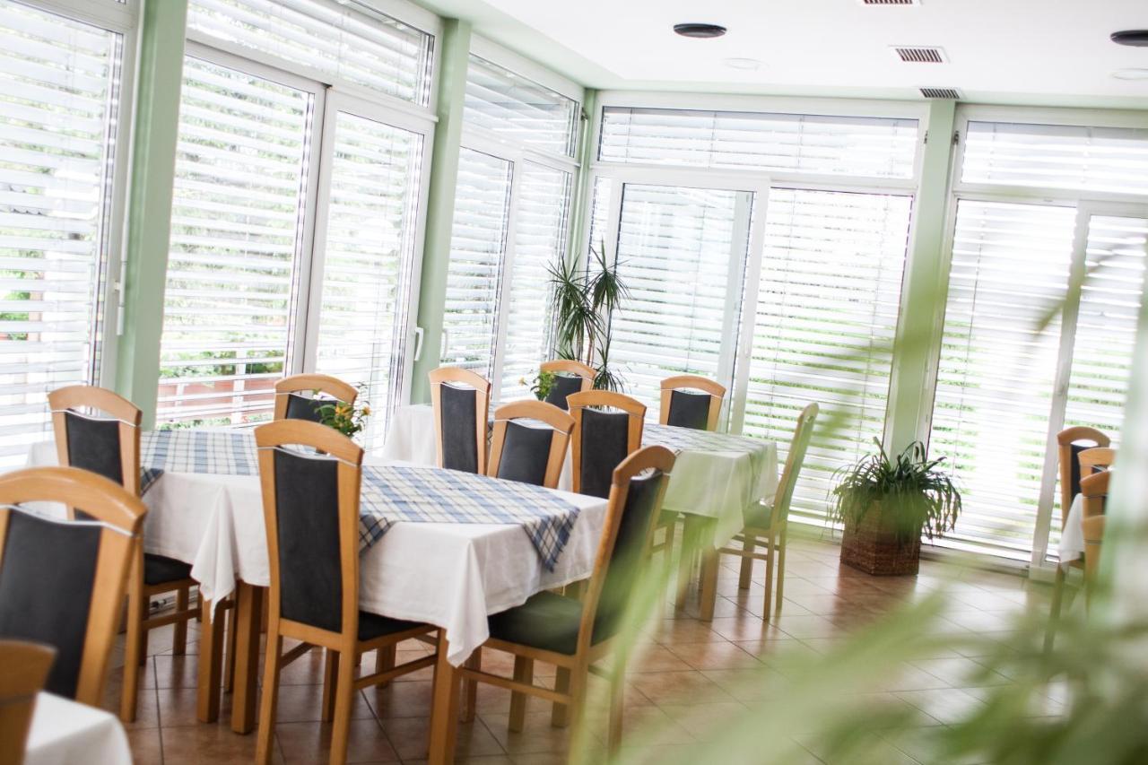 Gostilna In Prenocisca Ferlic Otel Braslovce Dış mekan fotoğraf